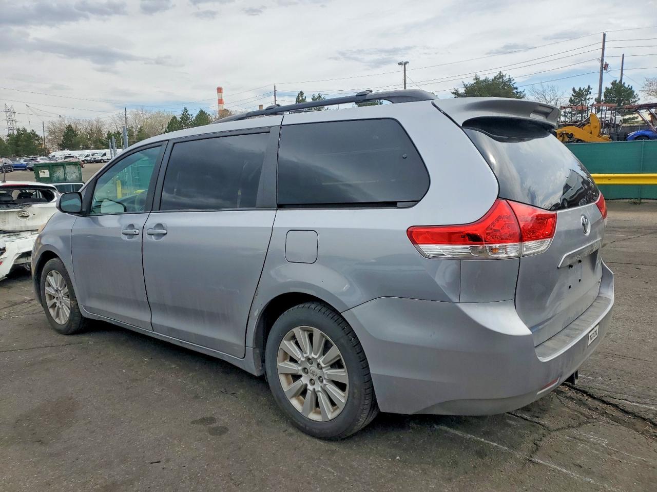 Toyota Sienna Xle 7-passenger