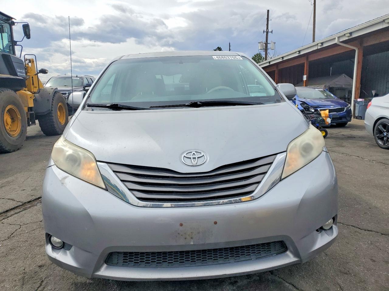 Toyota Sienna Xle 7-passenger