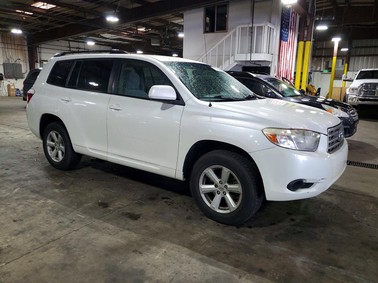 Toyota Highlander Base