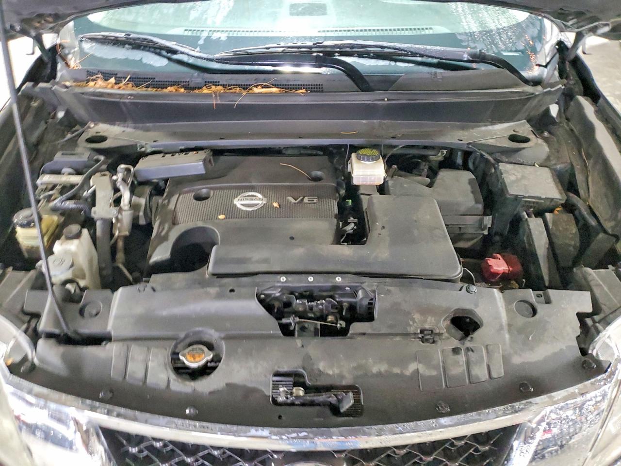 Nissan Pathfinder S