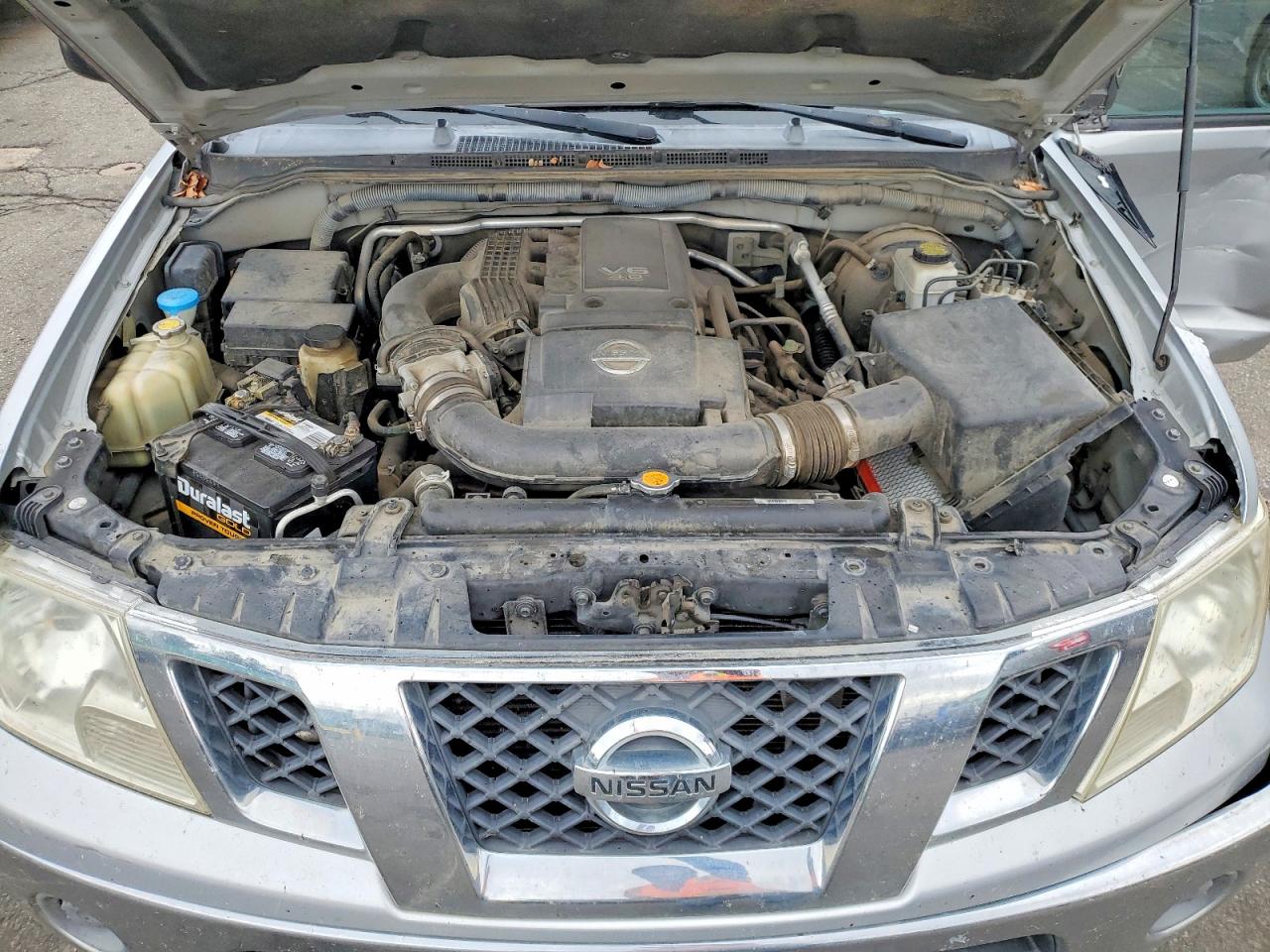 Nissan Frontier Se V6