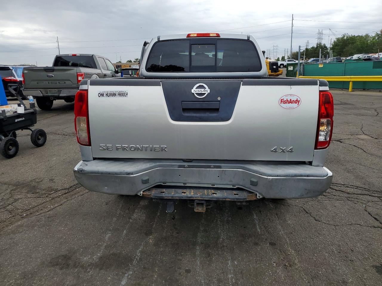 Nissan Frontier Se V6