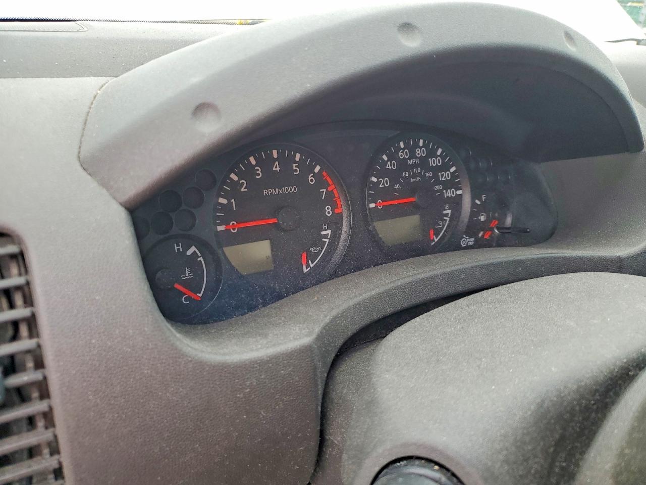 Nissan Frontier Se V6