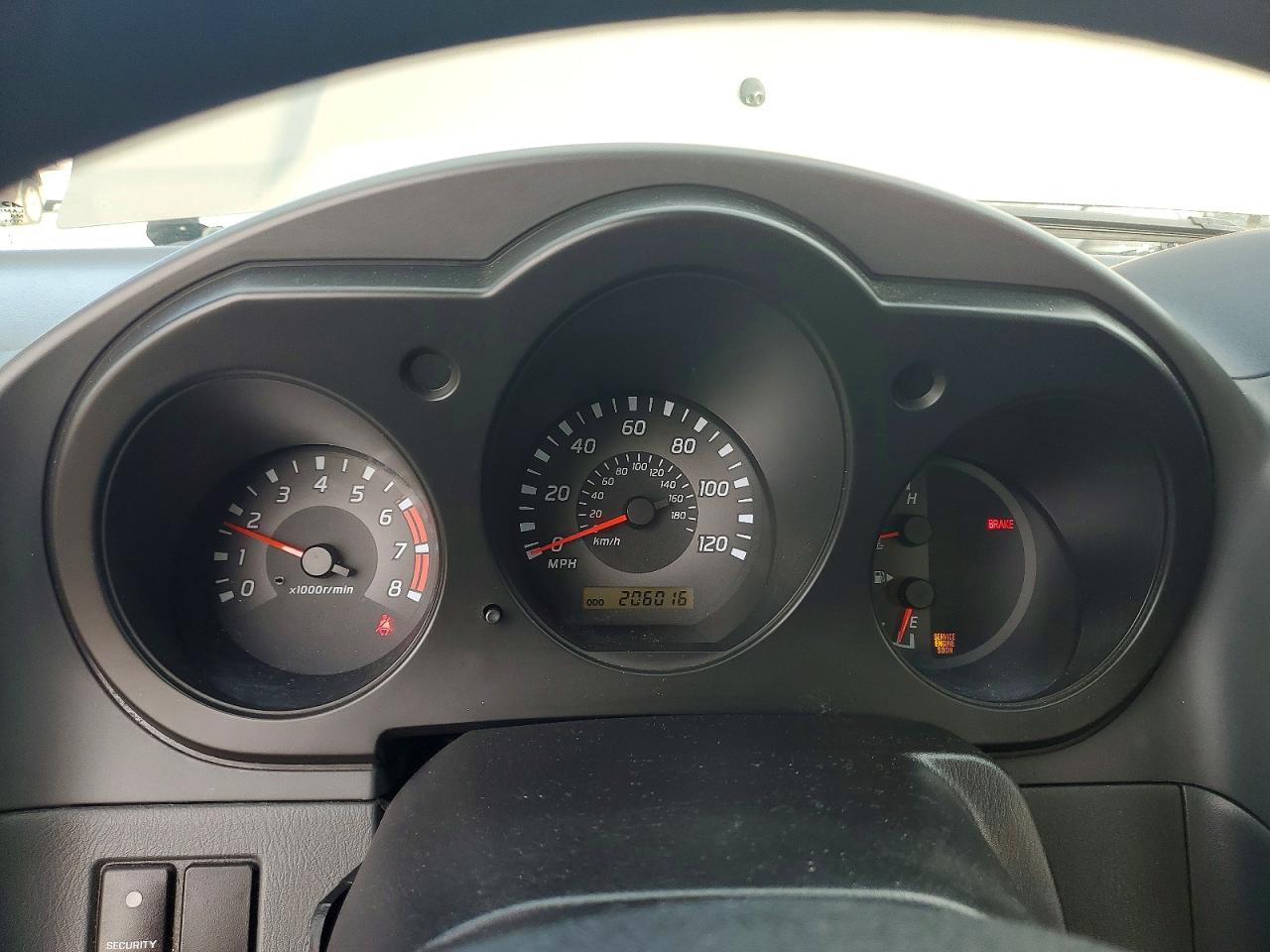 Nissan Xterra Xe-v6