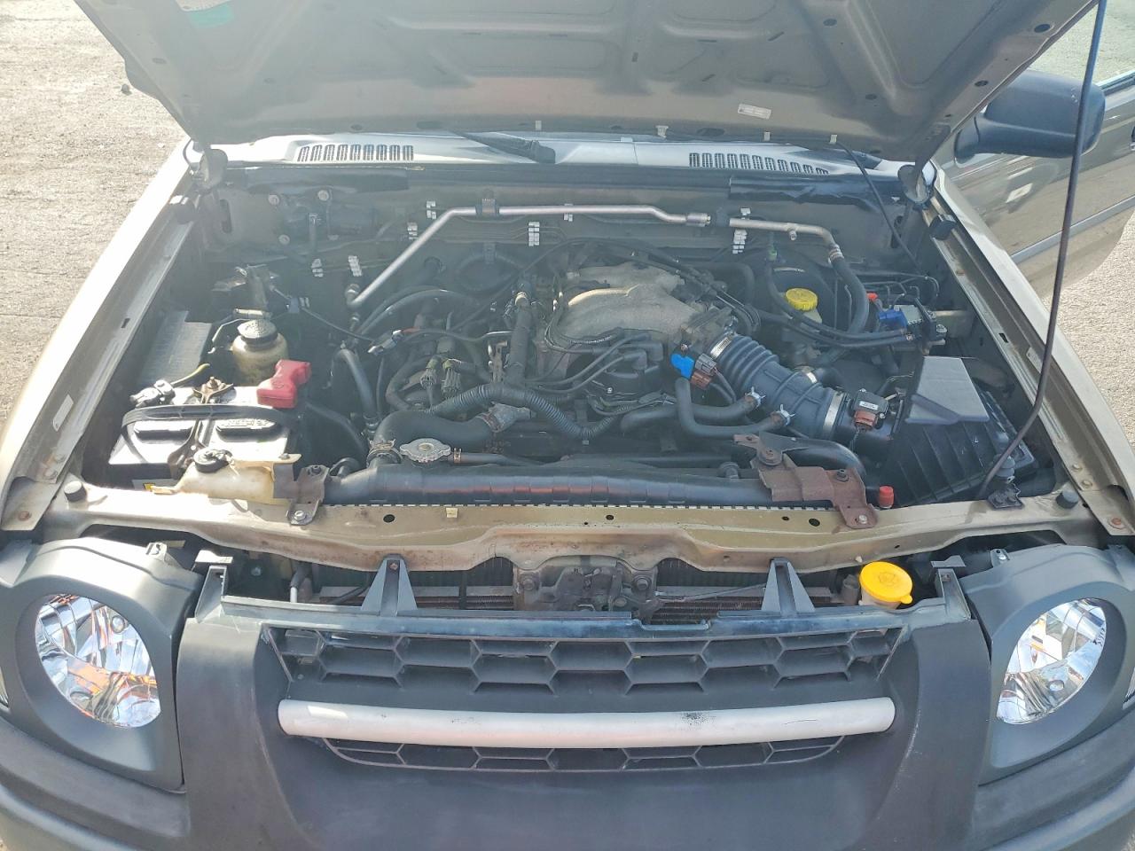 Nissan Xterra Xe-v6