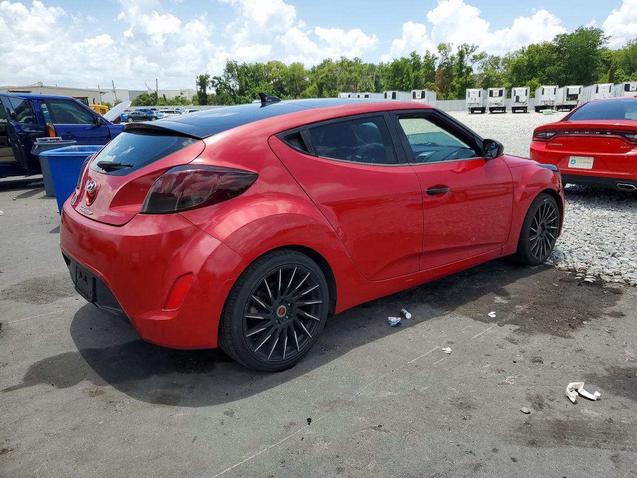 Hyundai VELOSTER Base