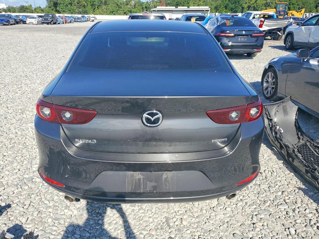 Mazda 3 Preferred