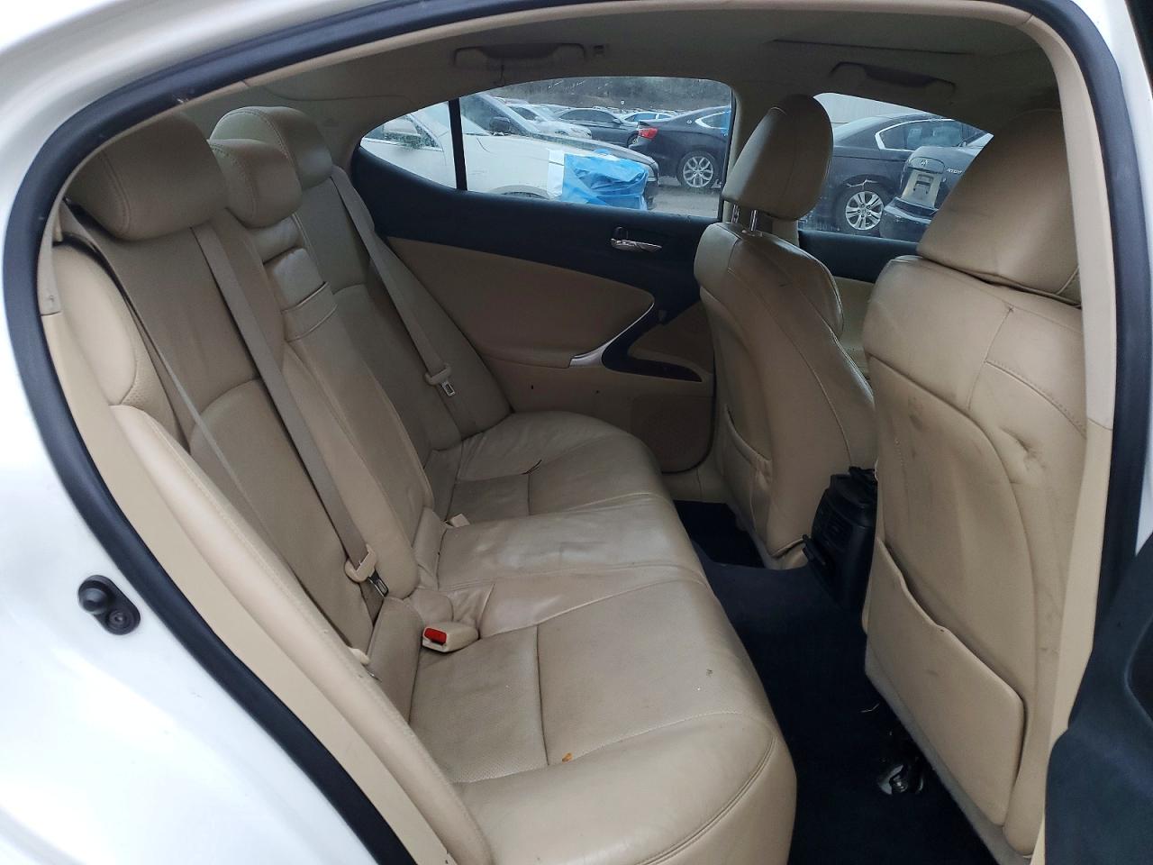 Lexus Is Base