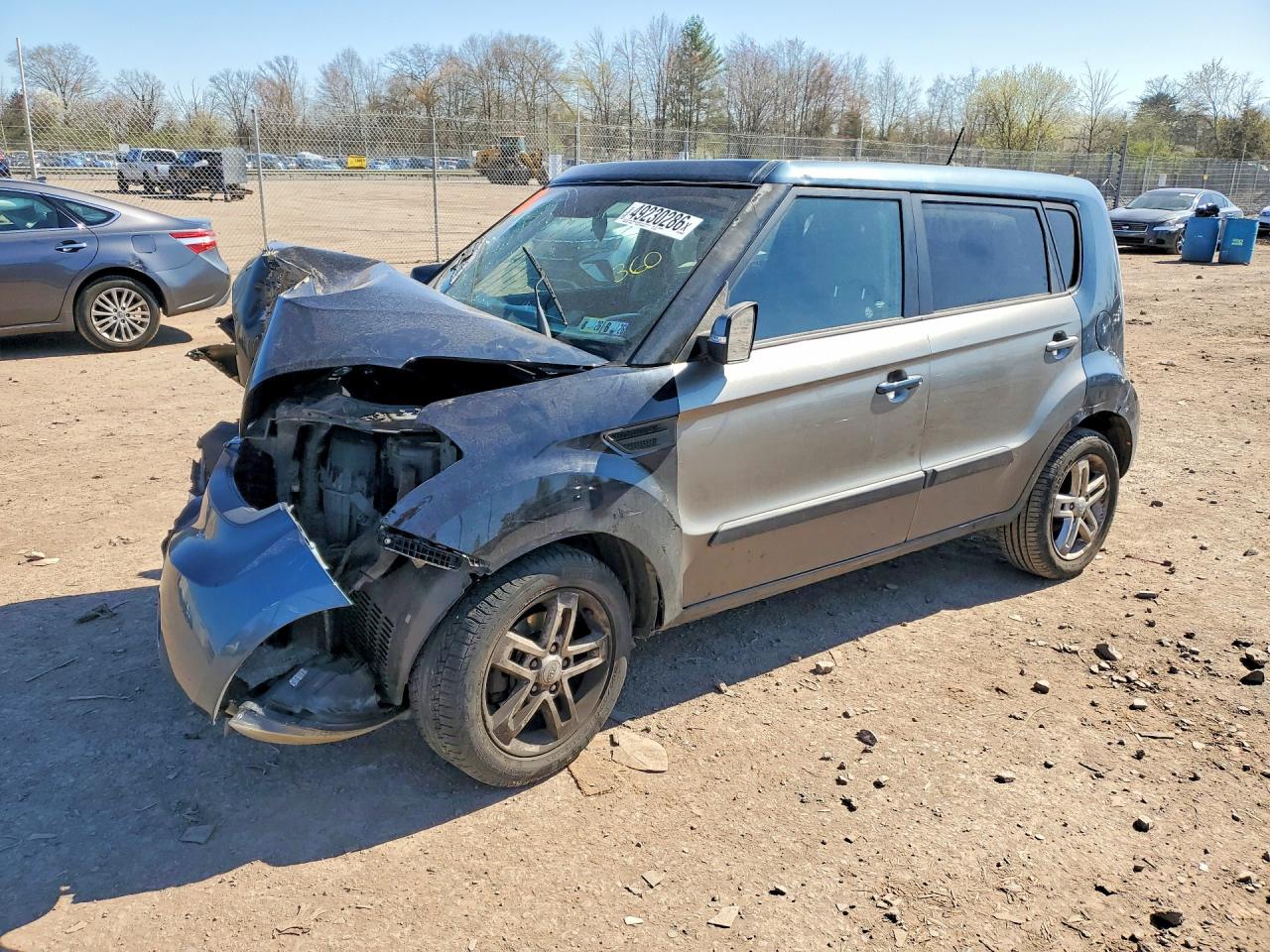 Salvage Kia Soul Image