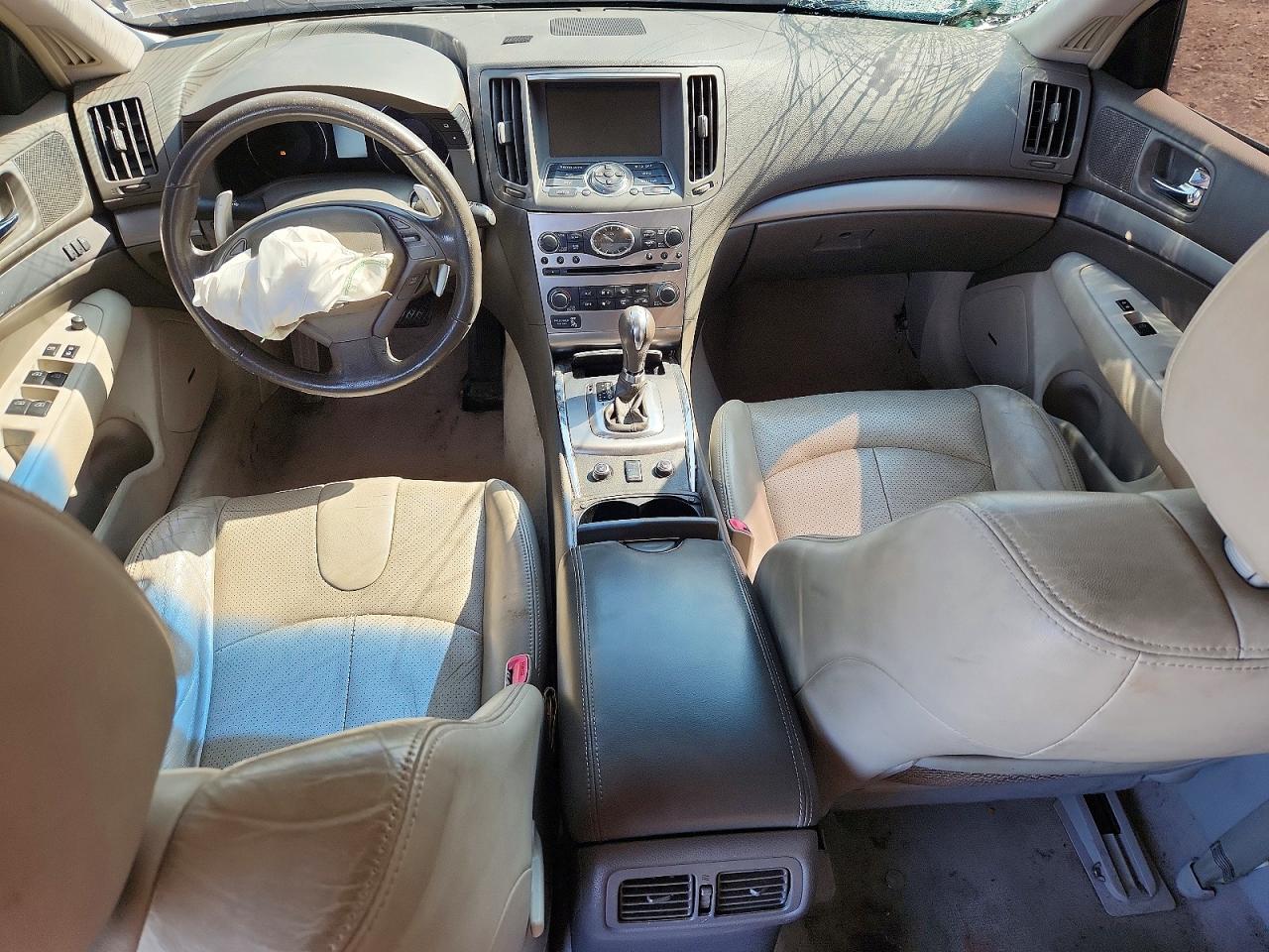 INFINITI G37 X