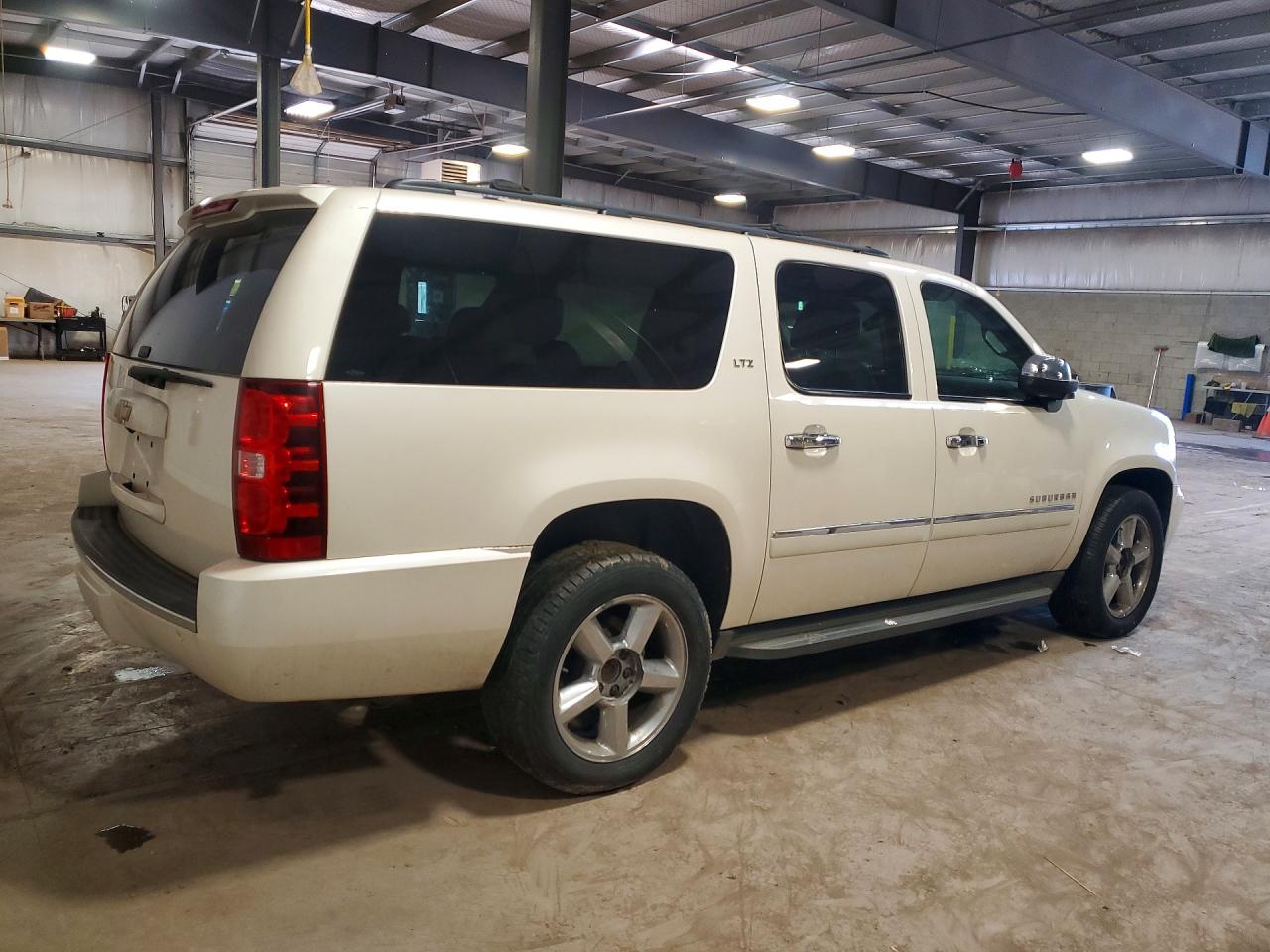 Chevrolet Suburban K1500 Ltz