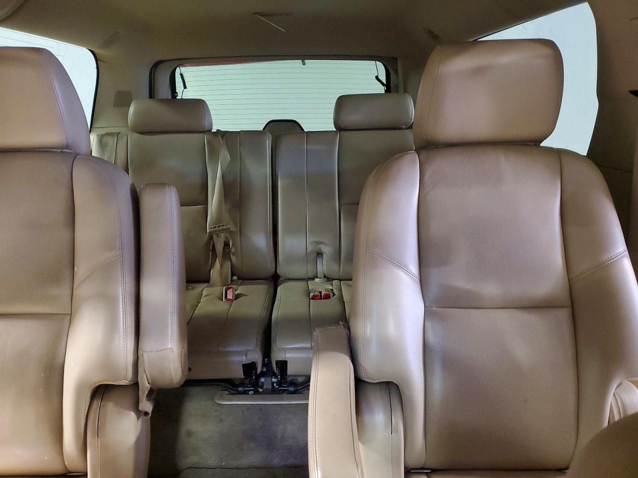 Chevrolet Suburban K1500 Ltz