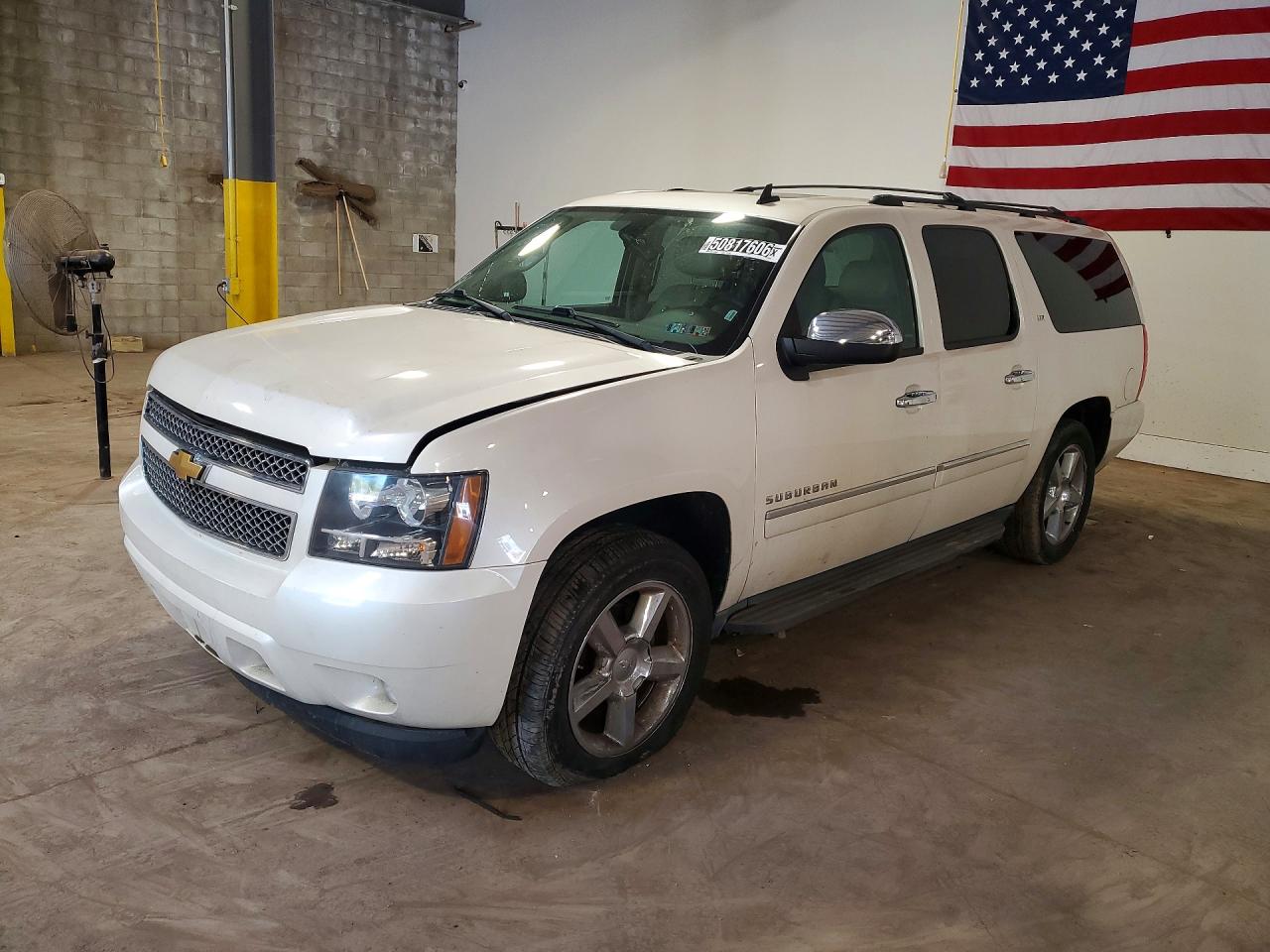 Salvage Chevrolet Suburban Image