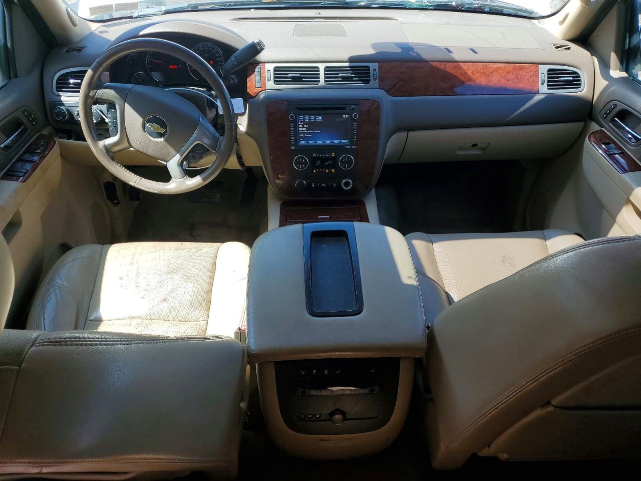Chevrolet Suburban K1500 Ltz