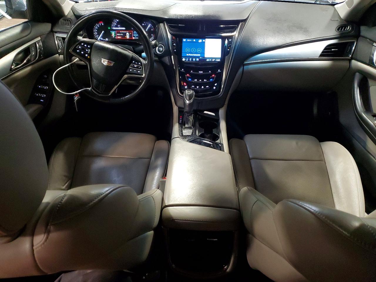 Cadillac CTS Luxury