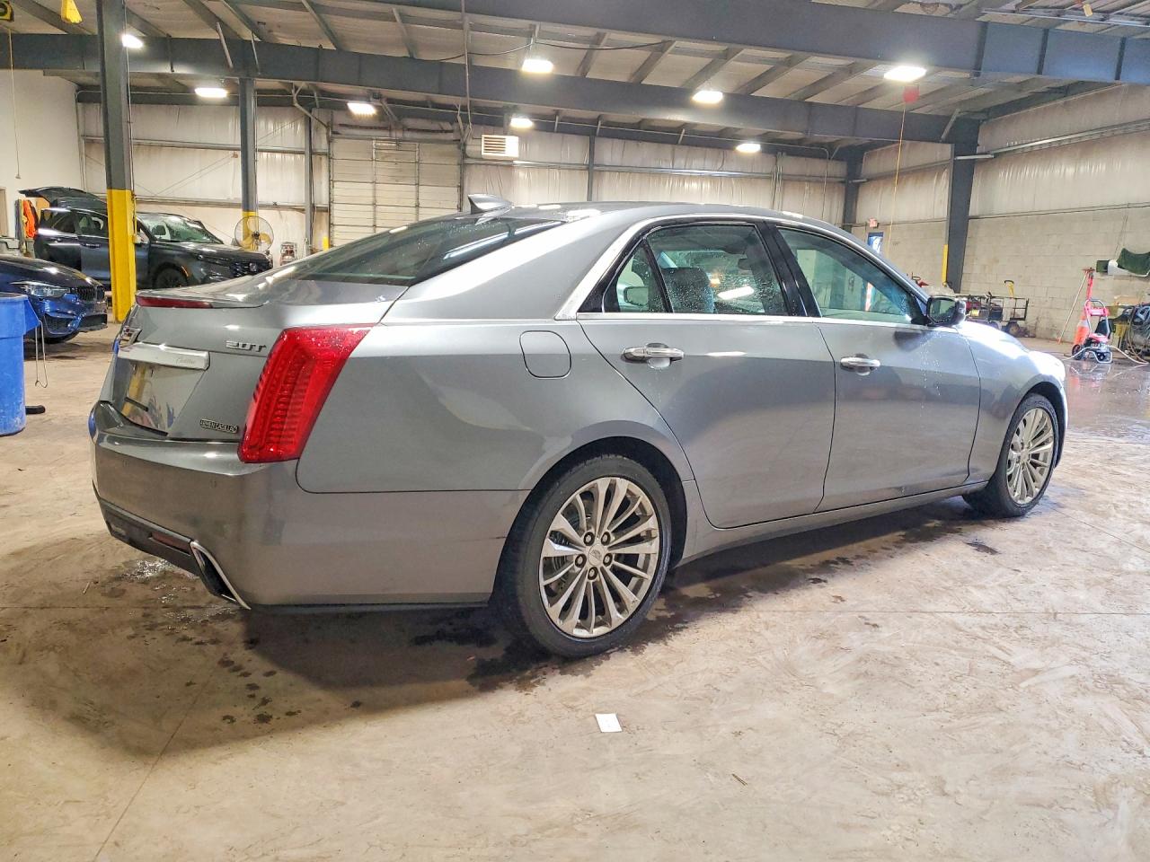 Cadillac CTS Luxury
