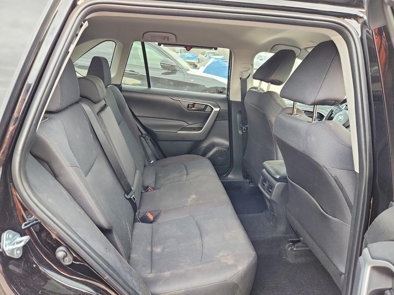Toyota RAV4 Le