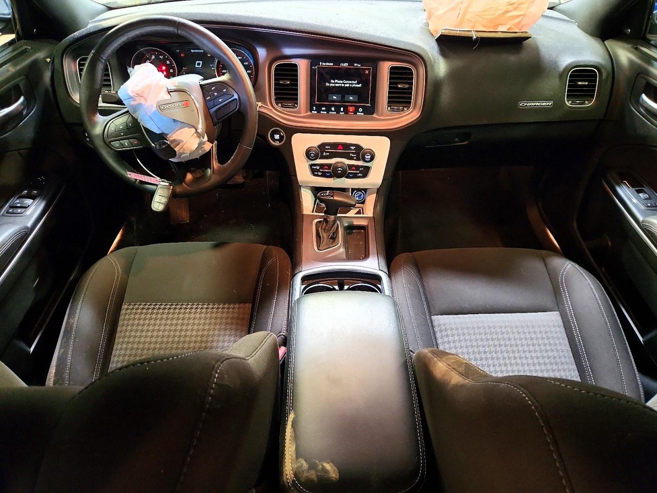 Dodge Charger Sxt