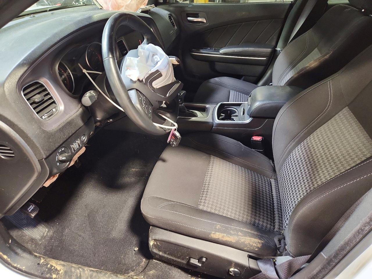 Dodge Charger Sxt