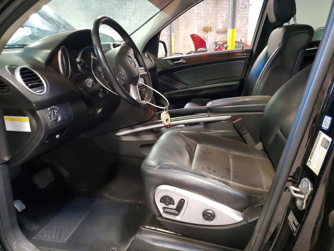 Mercedes-Benz M-Class 350 4matic