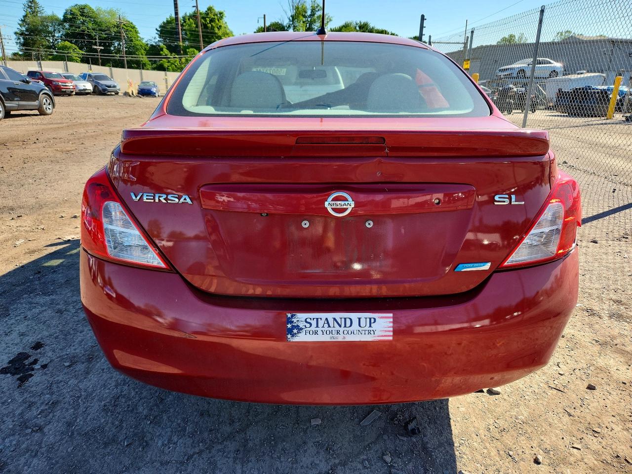 Nissan Versa 1.6 Sl