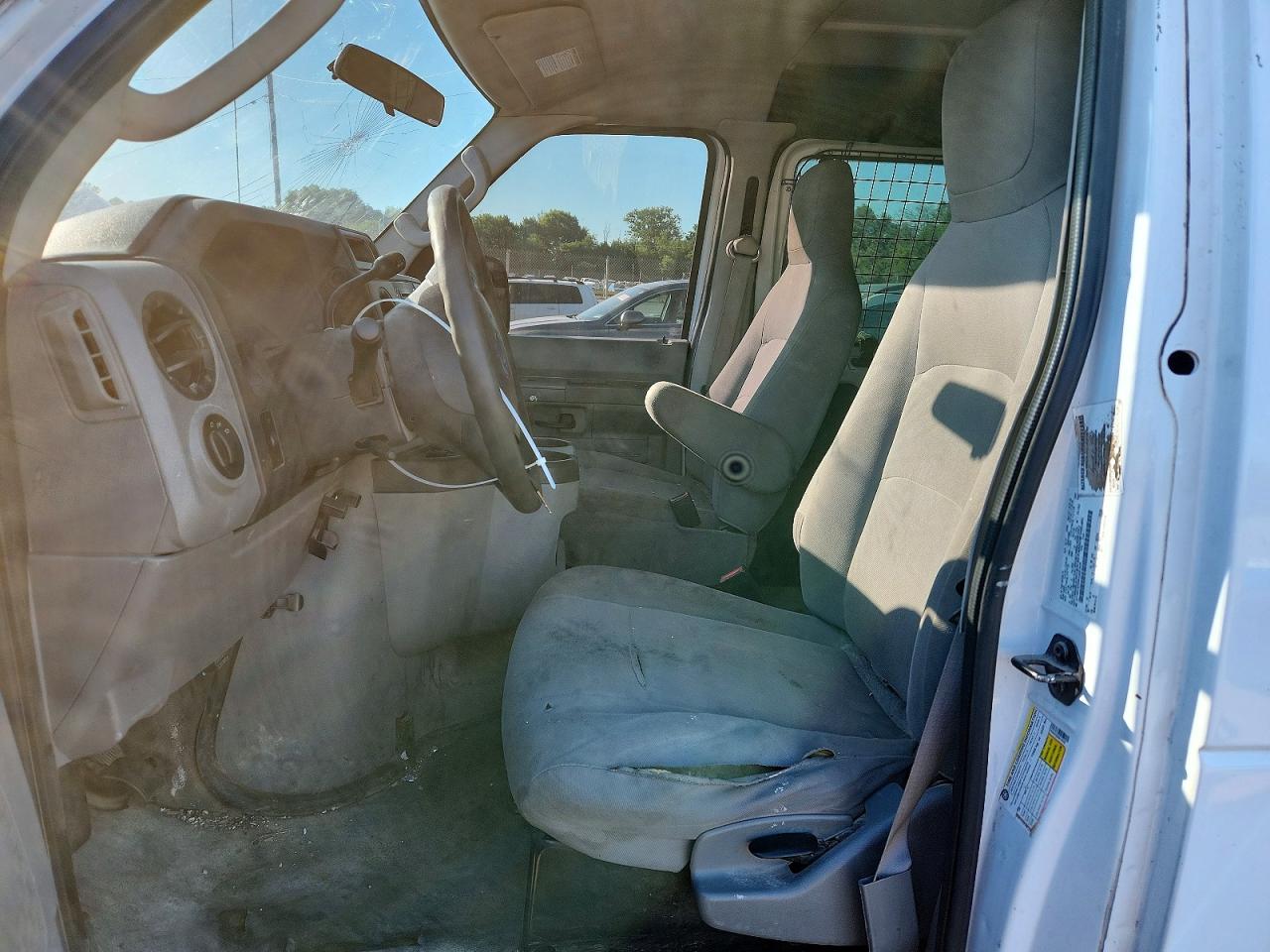 Ford Econoline E150 Van