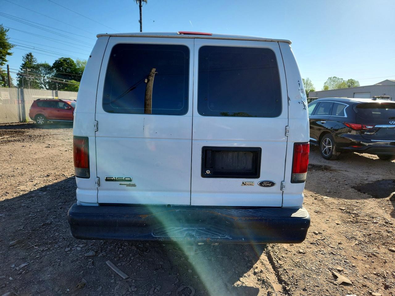 Ford Econoline E150 Van