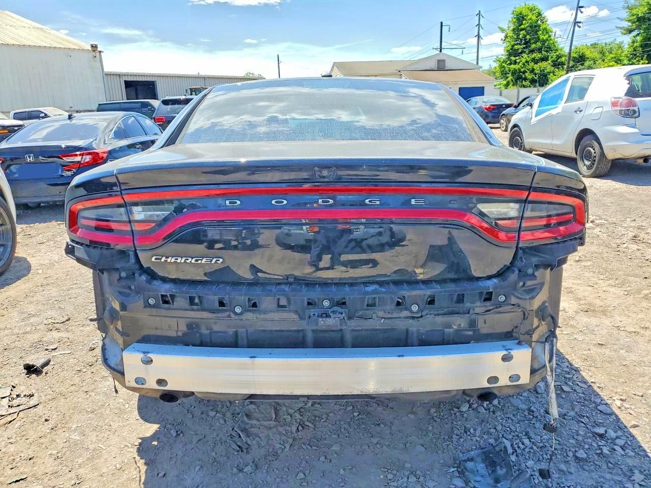 Dodge Charger Sxt