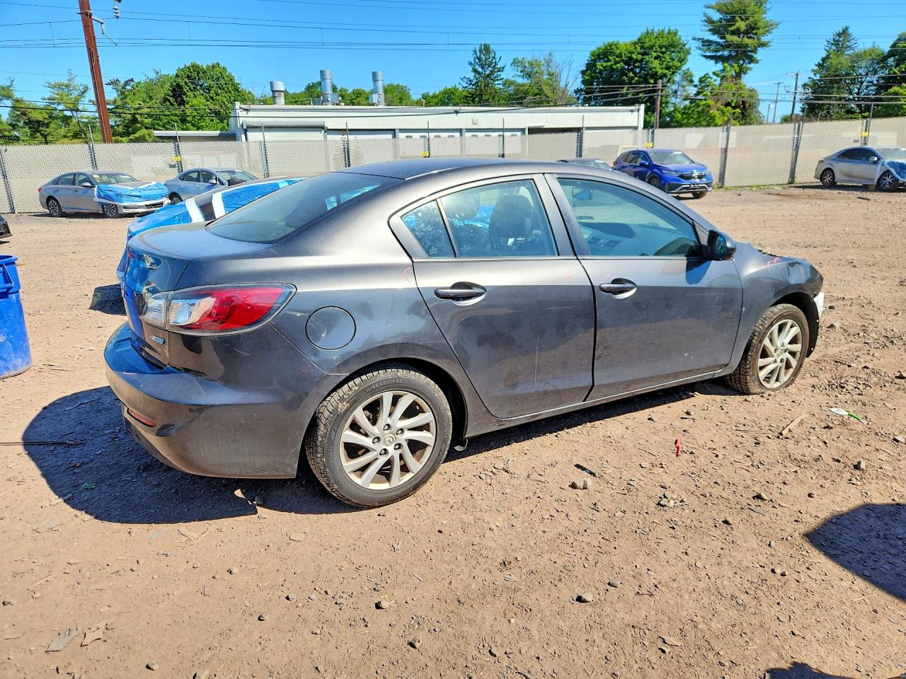 Mazda 3 I