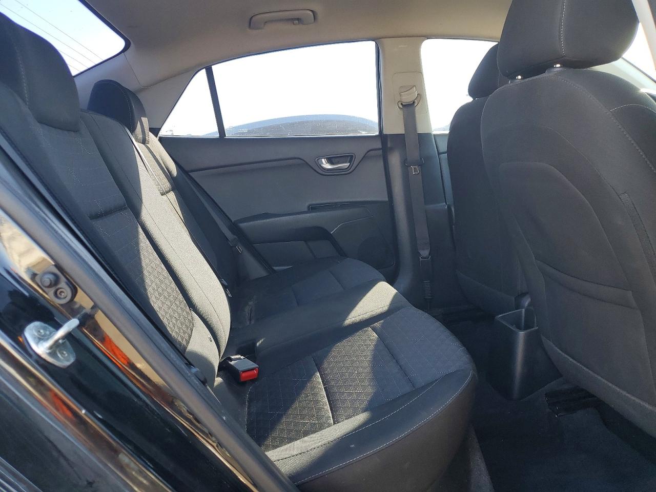 Kia Rio Lx