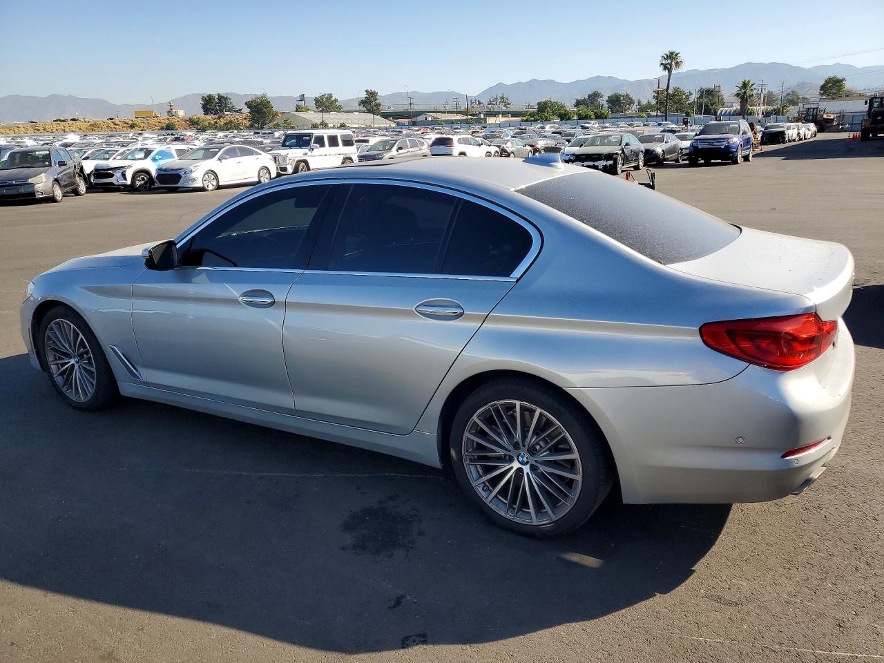 BMW 5 Series I