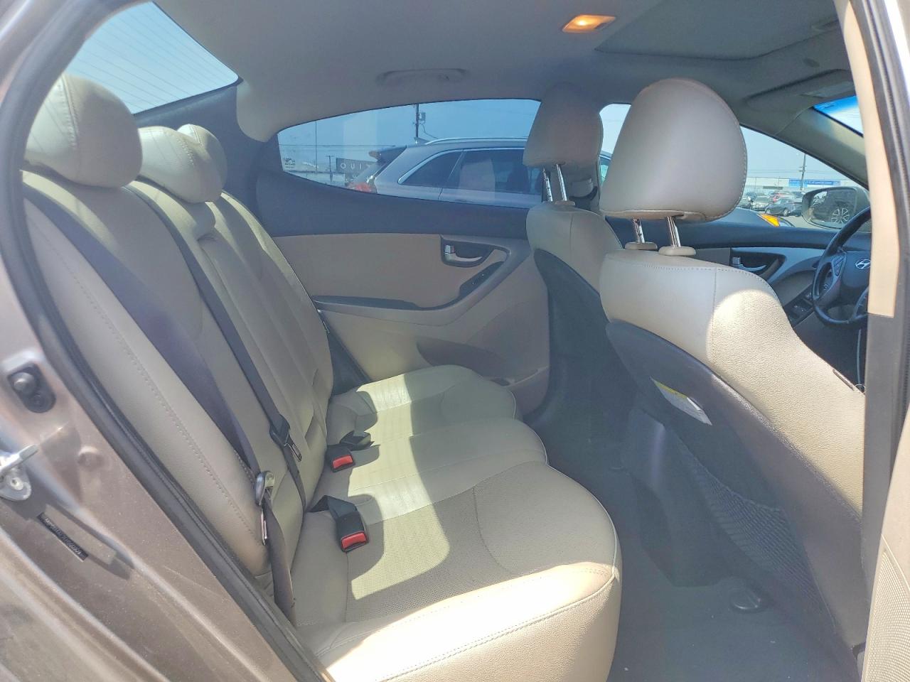 Hyundai ELANTRA Limited