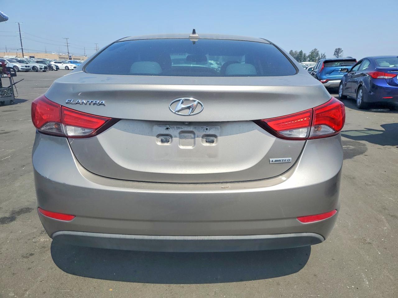 Hyundai ELANTRA Limited