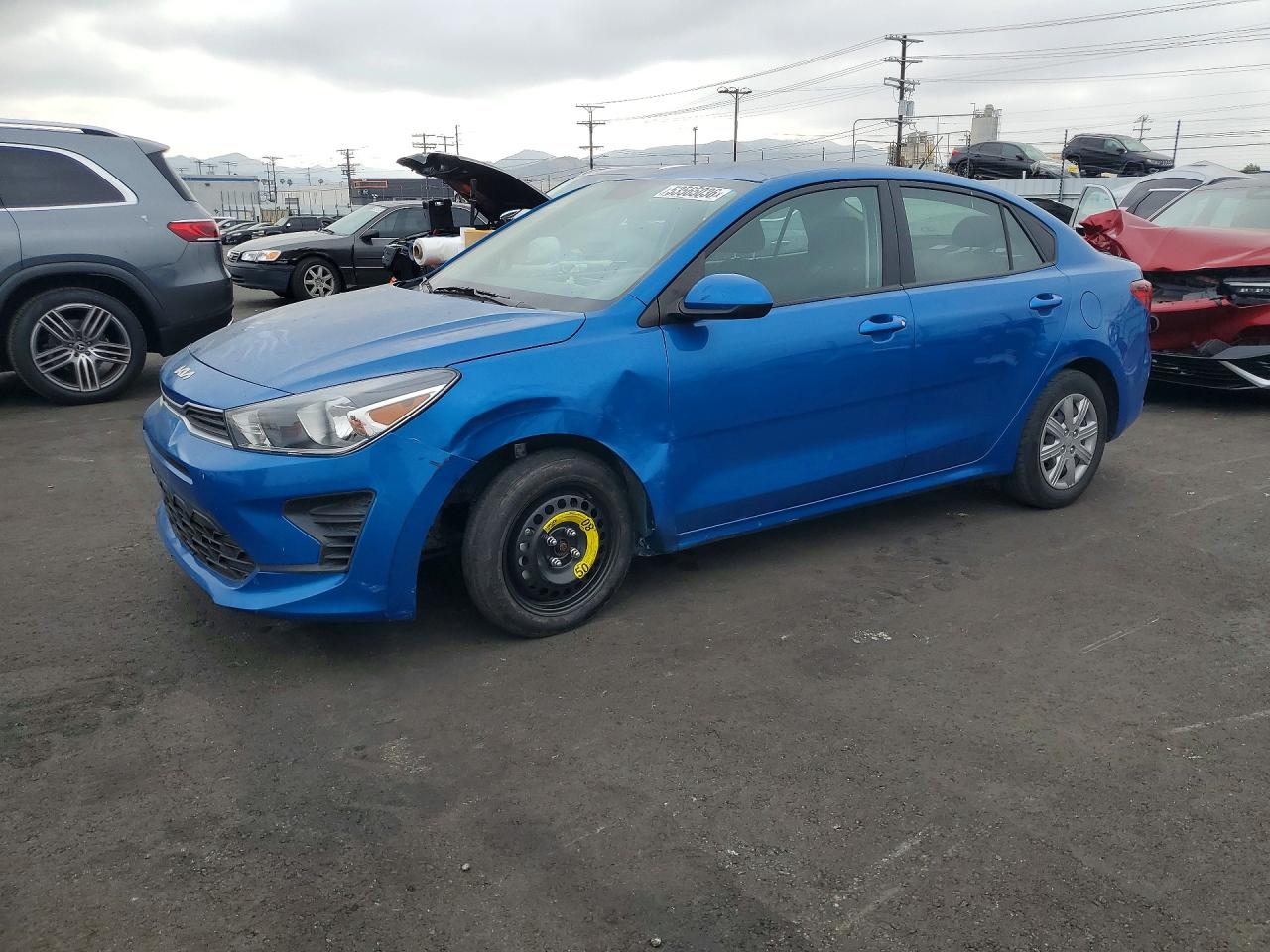 Salvage Kia Rio Image