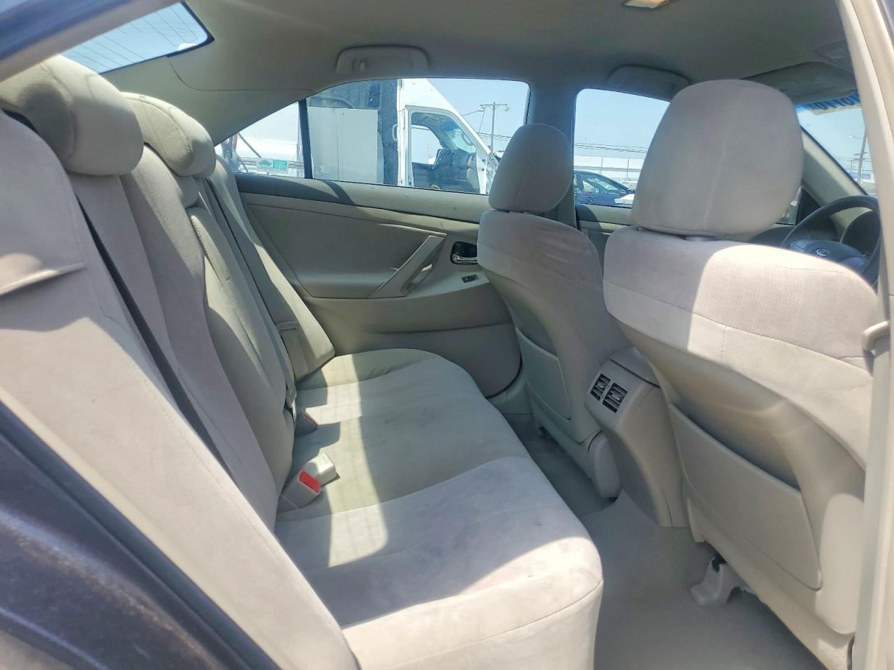Toyota Camry Hybrid