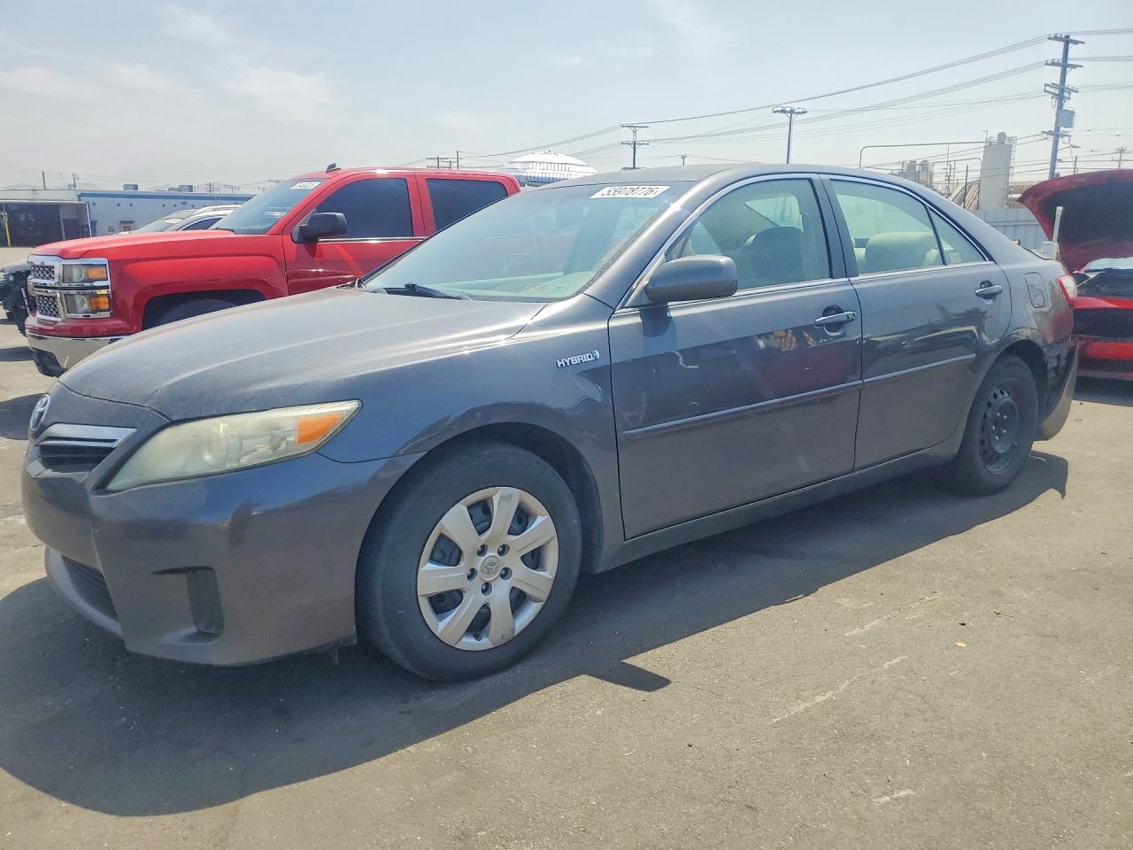Salvage Toyota Camry Image