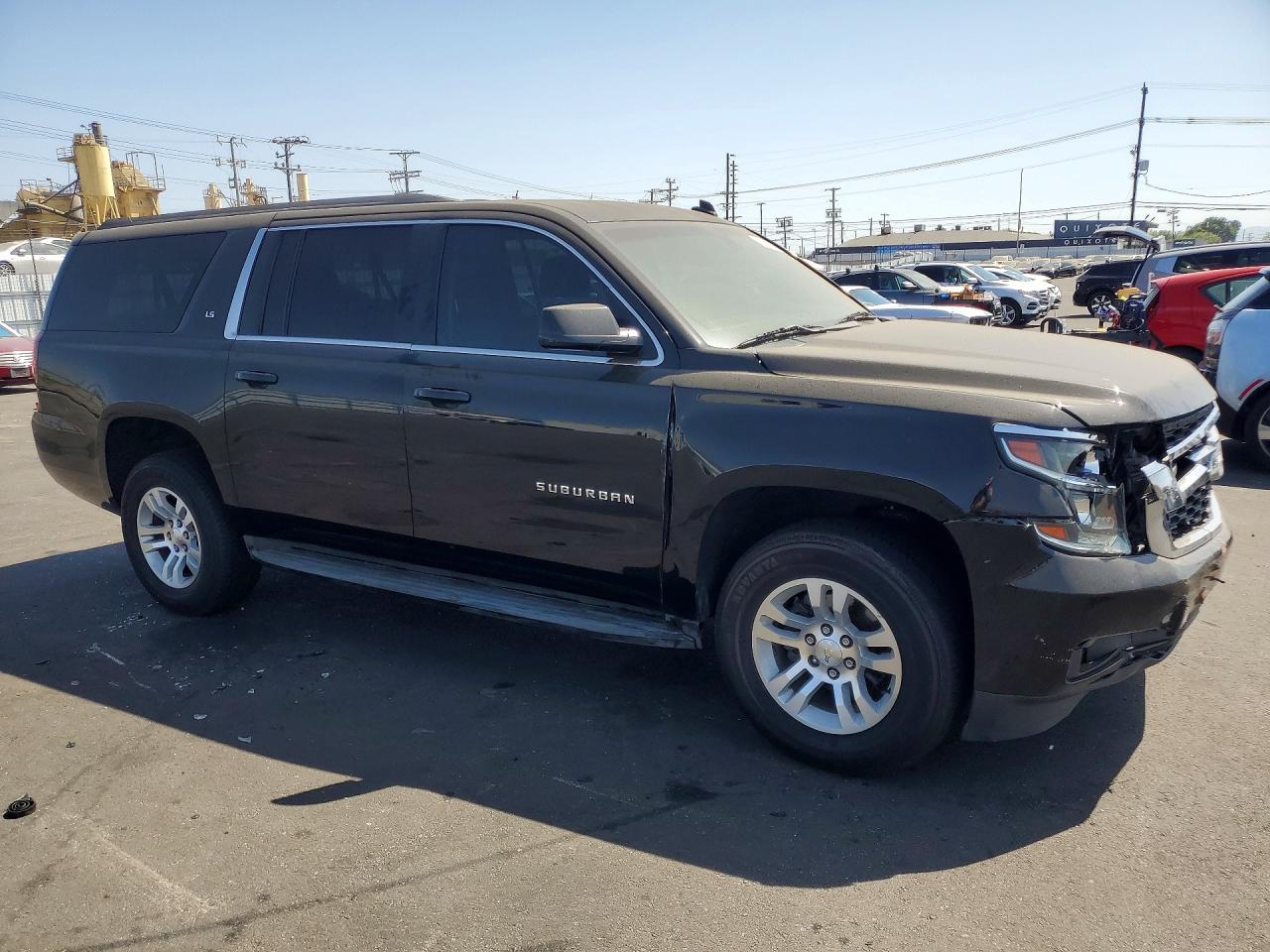 Chevrolet Suburban C1500 Ls