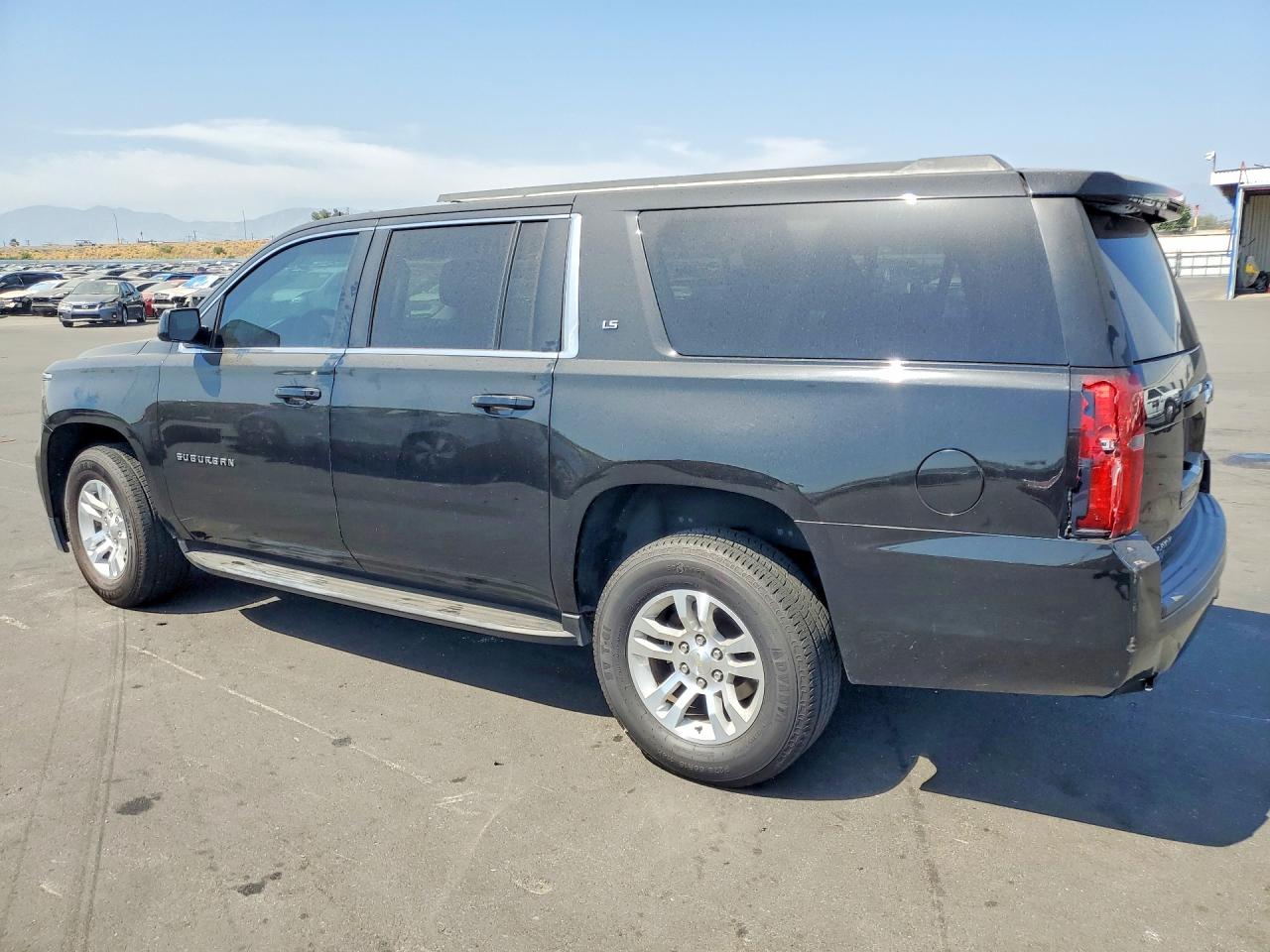 Chevrolet Suburban C1500 Ls