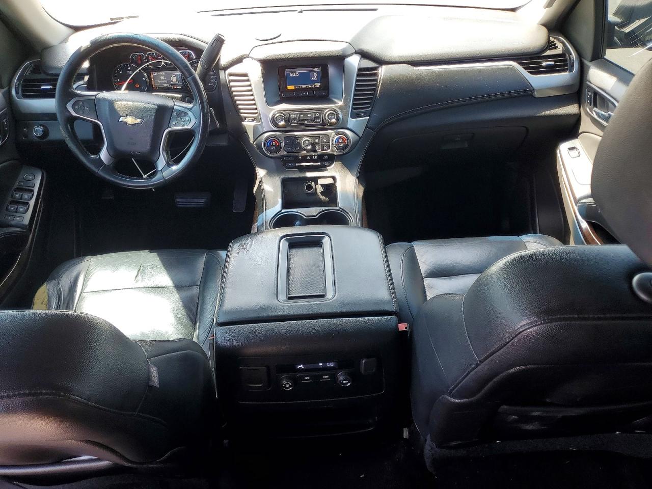 Chevrolet Suburban C1500 Ls