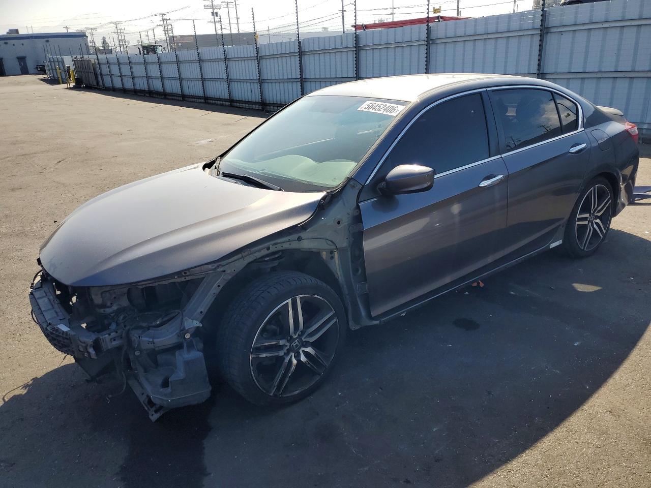 Salvage Honda Accord Image