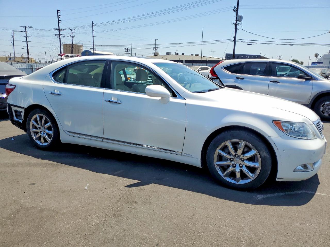 Lexus LS 460