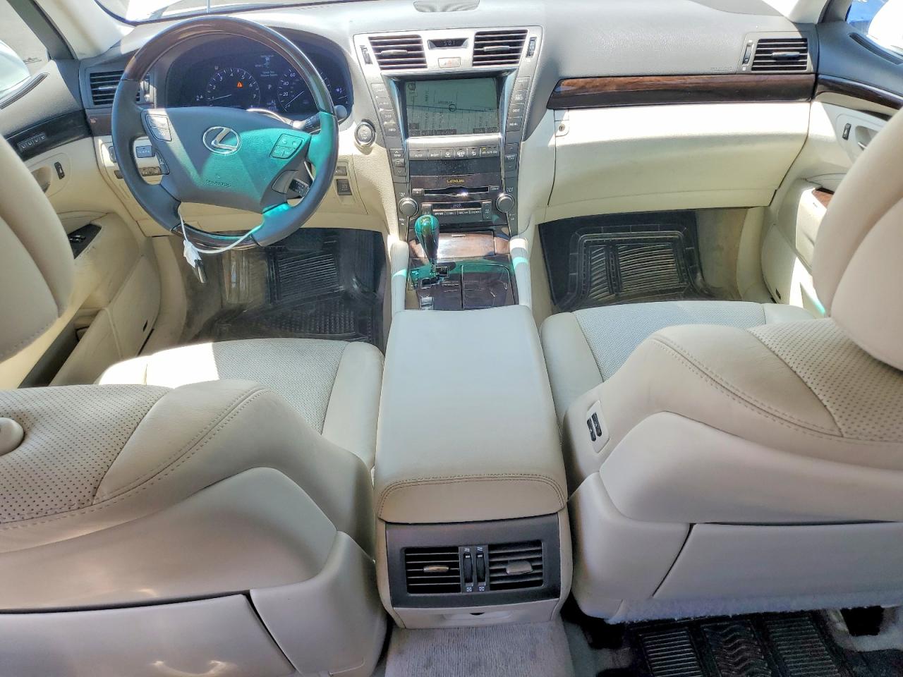 Lexus LS 460
