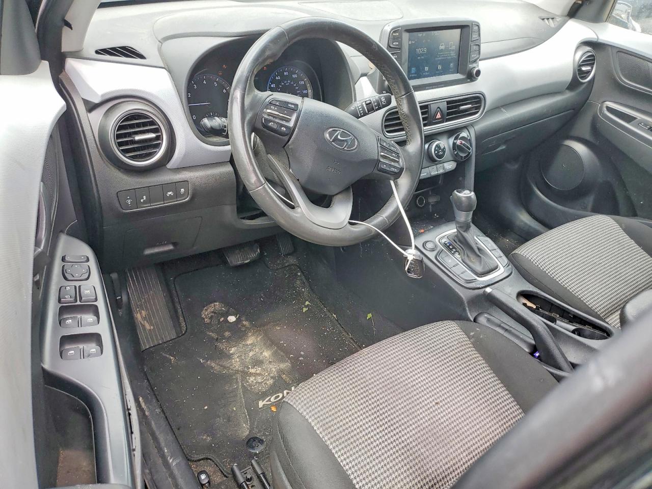 Hyundai KONA Sel