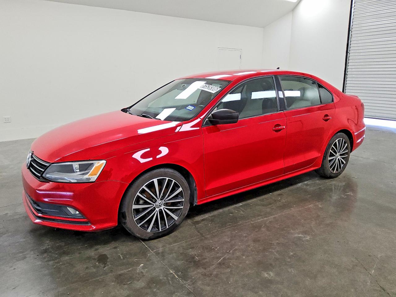 Salvage Volkswagen Jetta Image