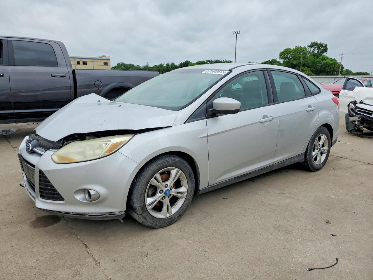 Salvage Ford Focus Image