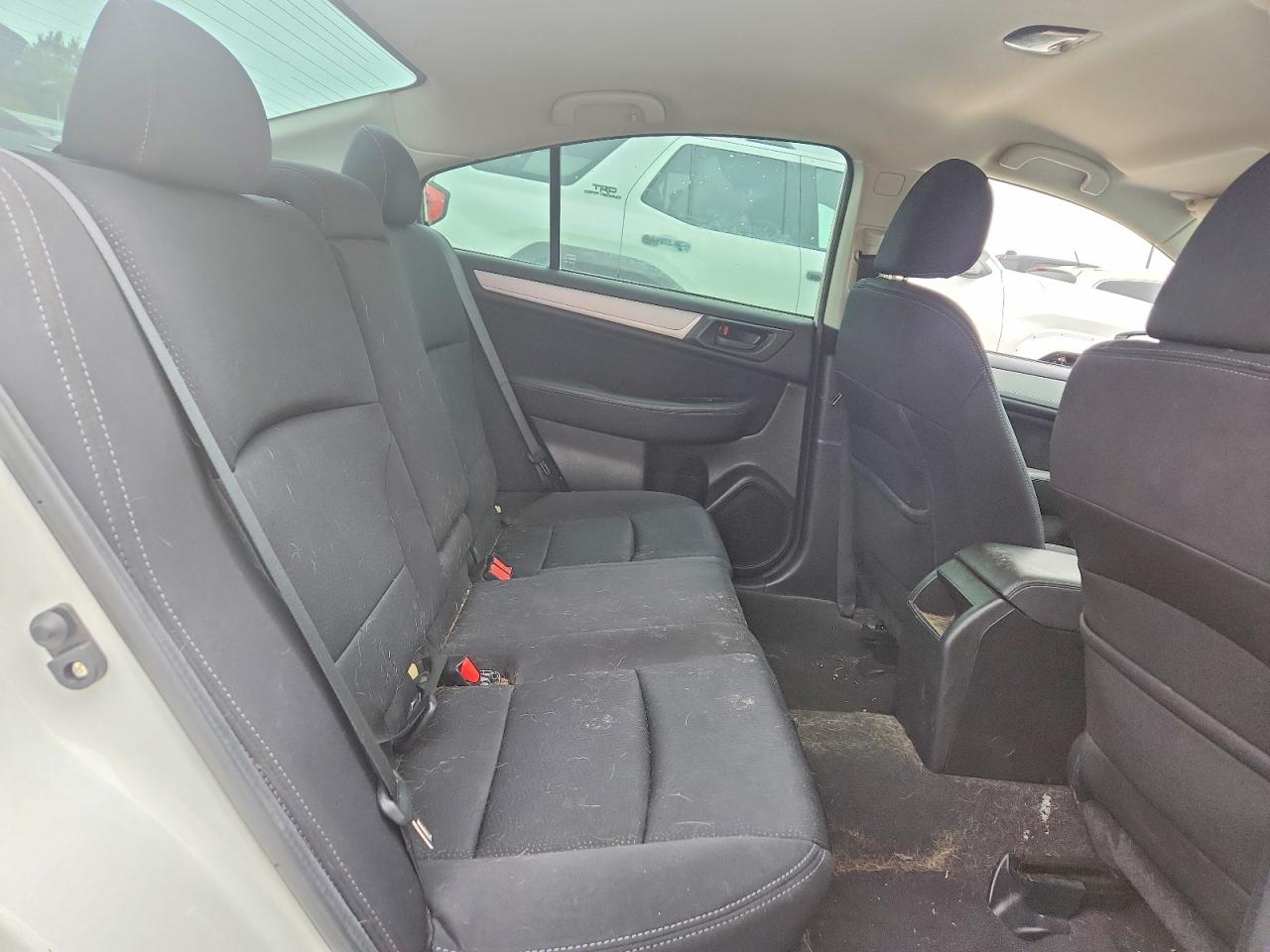 Subaru Legacy 2.5i