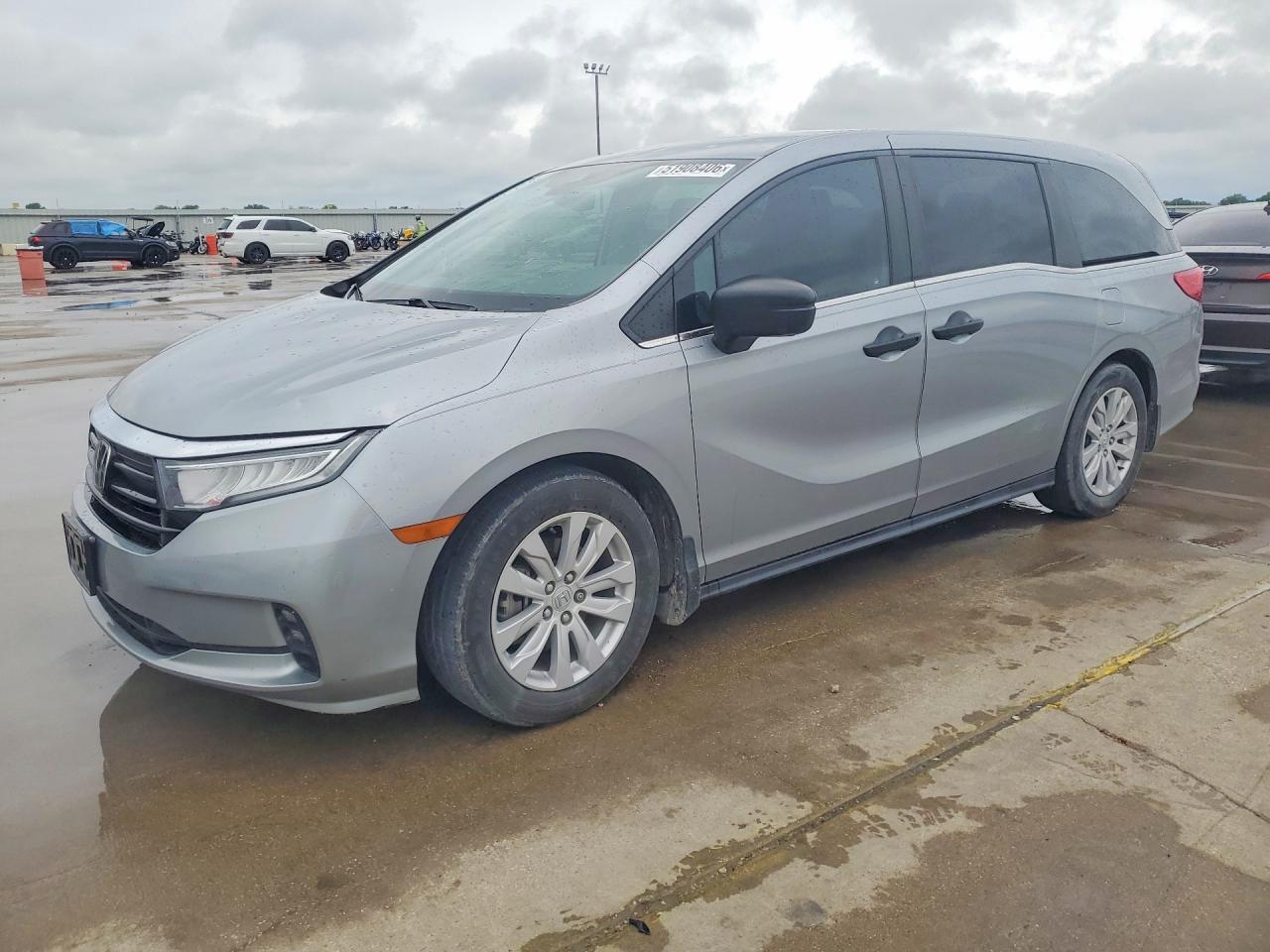 Salvage Honda Odyssey Image