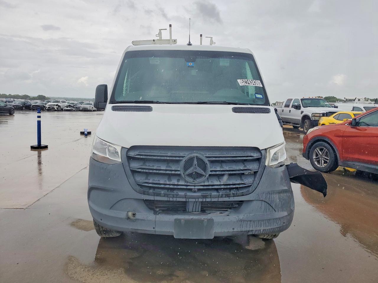Mercedes-Benz Sprinter 2500