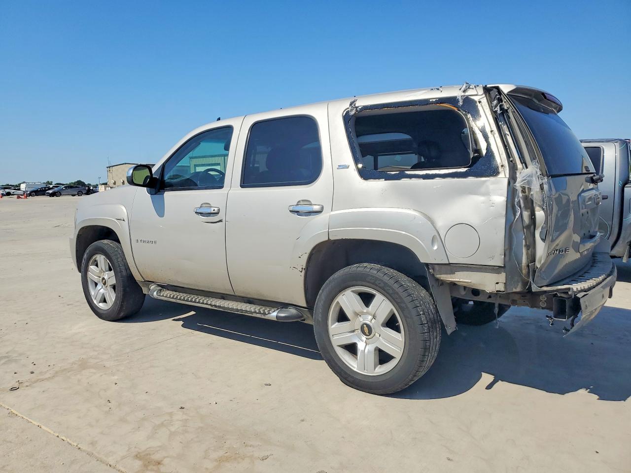 Chevrolet Tahoe C1500