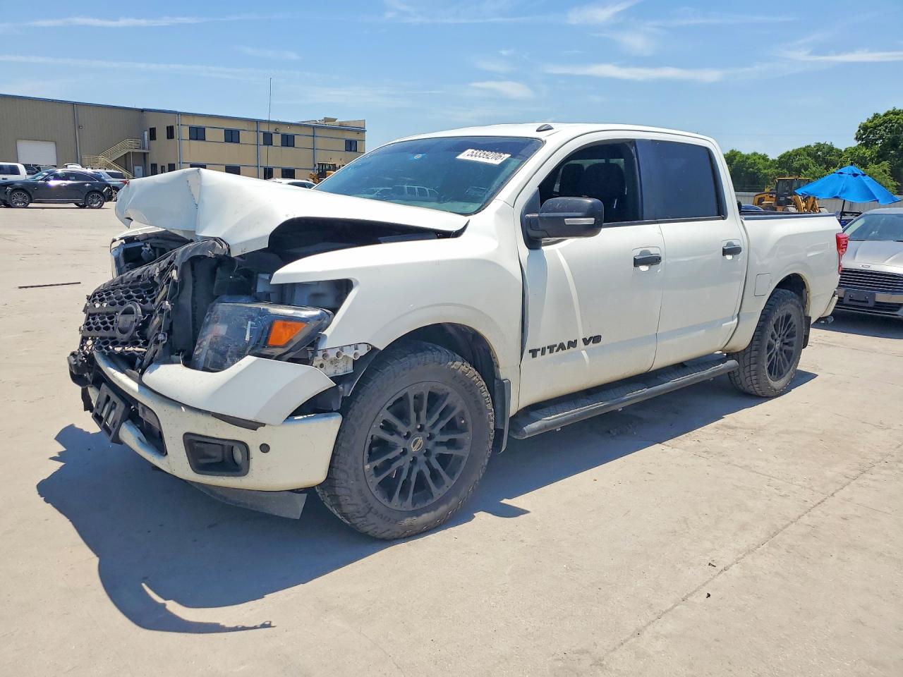 Salvage Nissan Titan Image